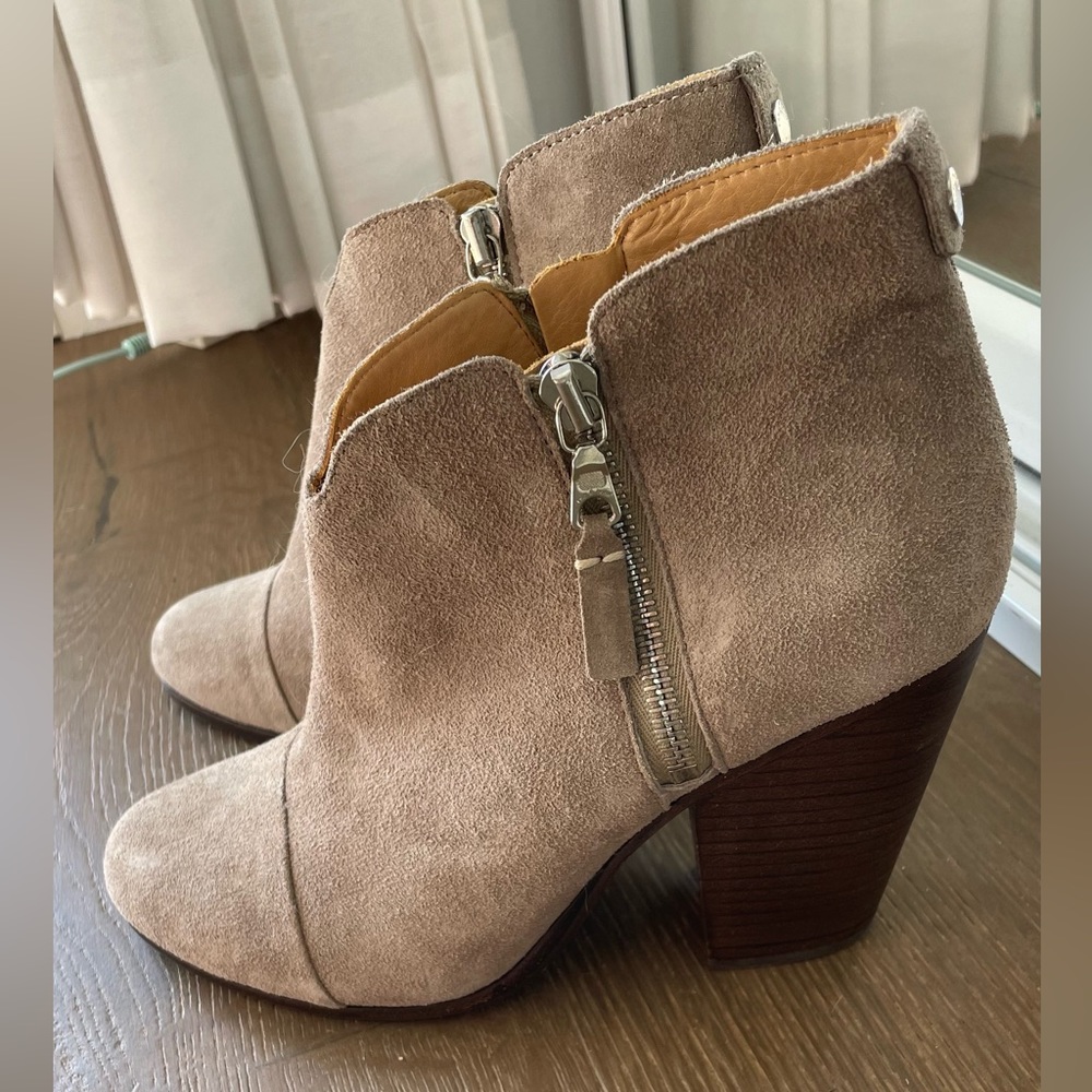 New Rag and Bone Suede Booties Ancle Boots Taupe Tan size 38 8